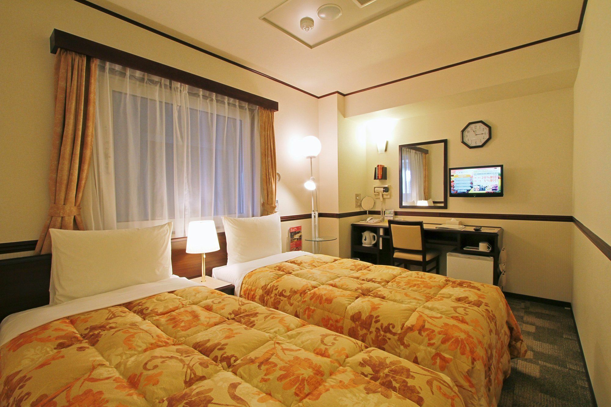 Toyoko Inn Tokyo Nihombashi Ningyocho Exterior photo